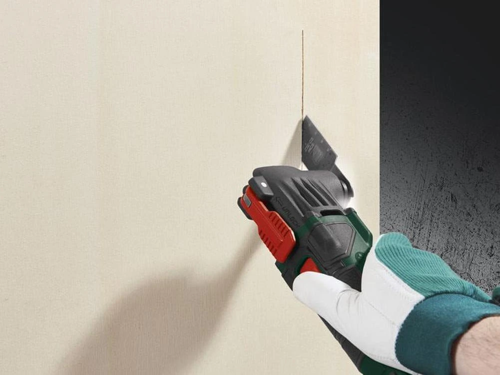 outils multifonctions Parkside : découpe placo